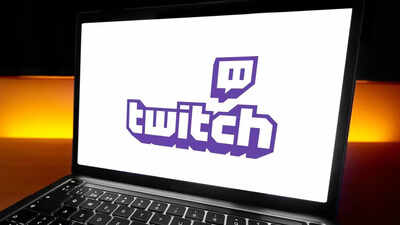 High School Outrage After Twitch Streamer Films Explicit Game Show In Gym Without Student Consen