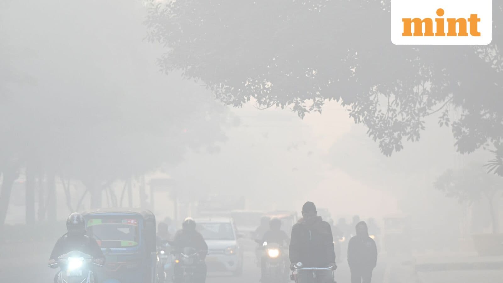 Delhi Govt Orders 50 Staff To Work From Home As Grap Iv Activated Amid Declining Air Quality